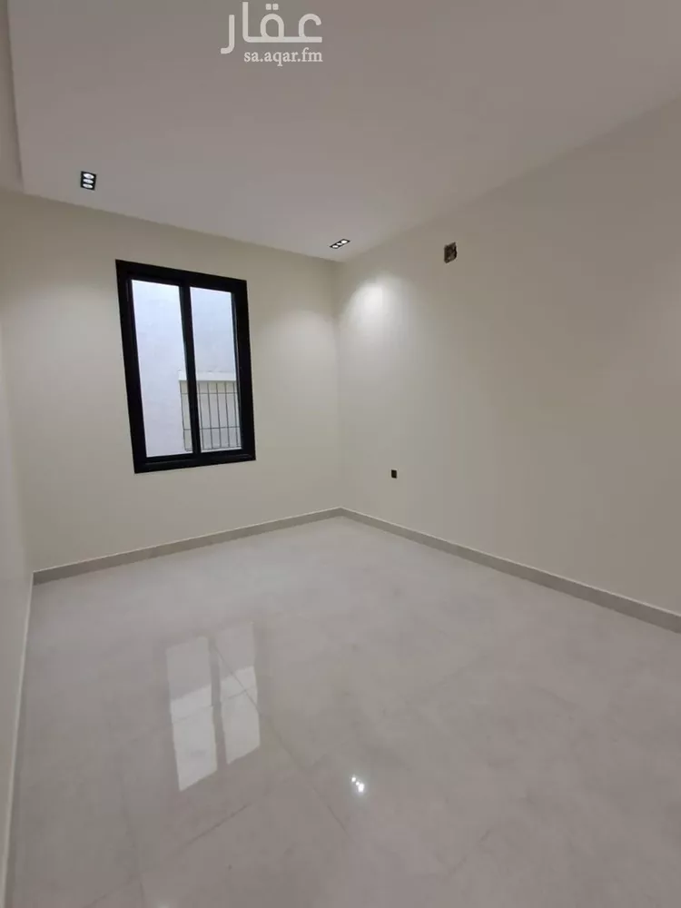 Floor for Sale in Riyadh Tuwaiq 8
