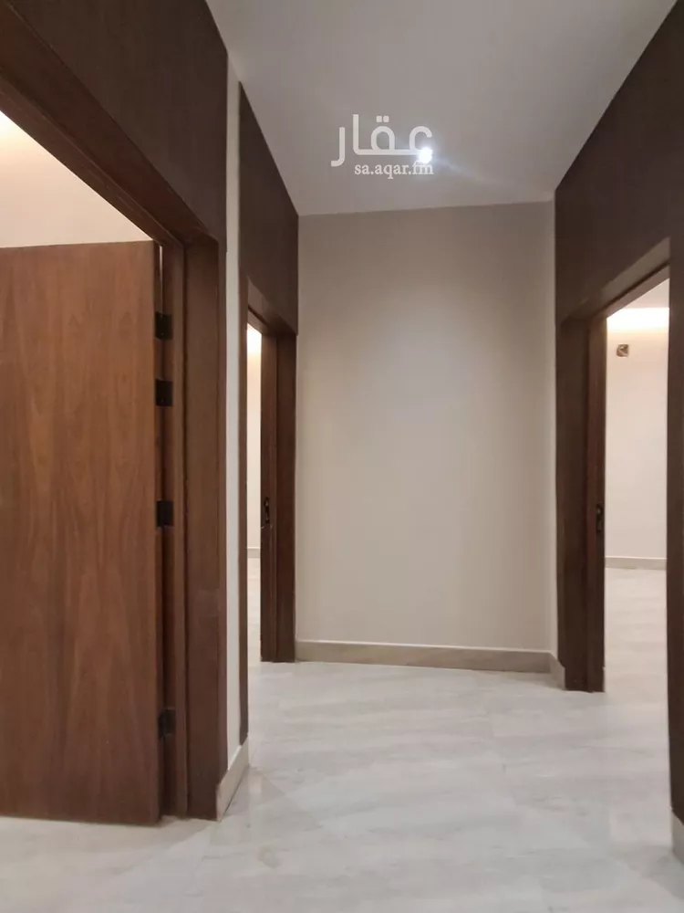 Floor for Sale in Riyadh Dirab 16