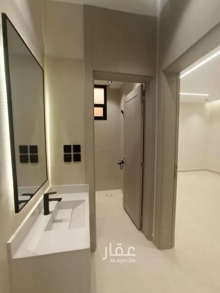دور للبيع في شارع سيف الدولة الحمداني, حي غرناطة, مدينة المزاحمية, منطقة الرياض 16