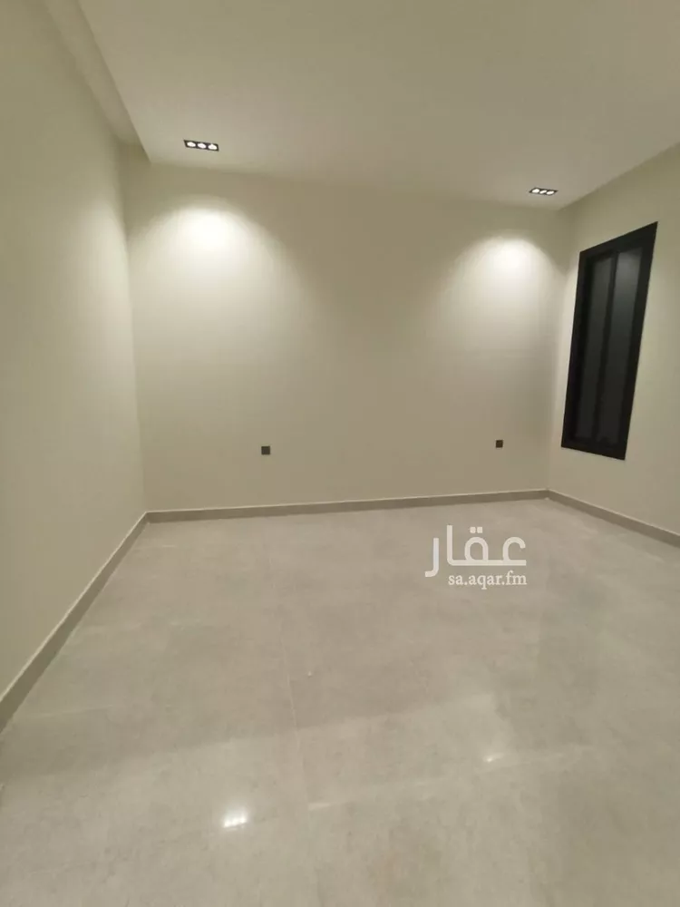 Floor for Sale in Riyadh Tuwaiq 9