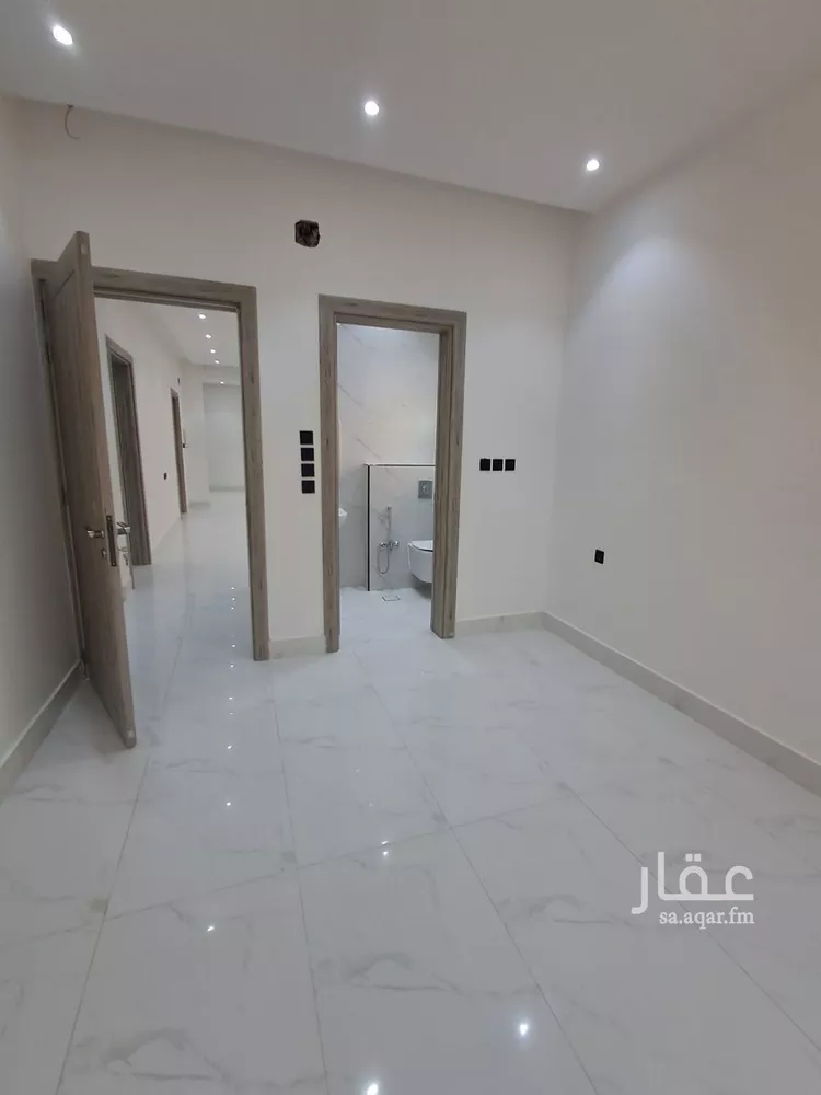 Floor for Sale in Riyadh Al Uraija Al Gharbiyah 12