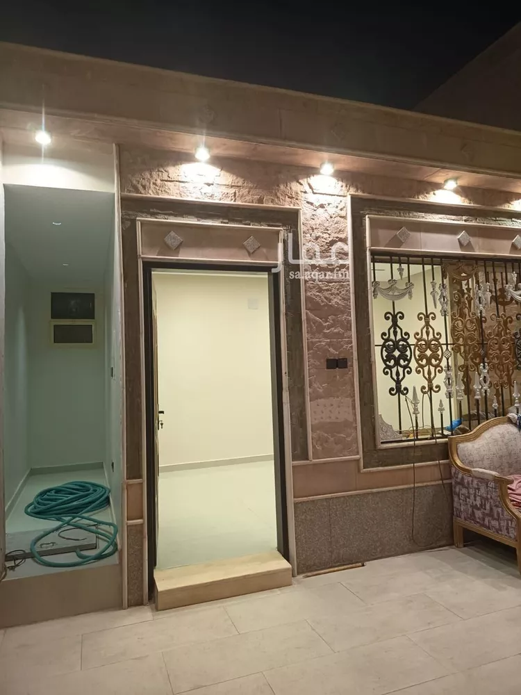 دور للبيع في شارع عبدالعزيز بن رفيع, حي طويق, مدينة الرياض, منطقة الرياض صورة 3