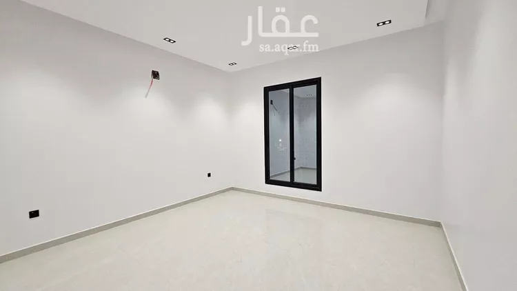 دور للبيع في شارع حسين سرحان, حي العوالي, مدينة الرياض, منطقة الرياض صورة 5