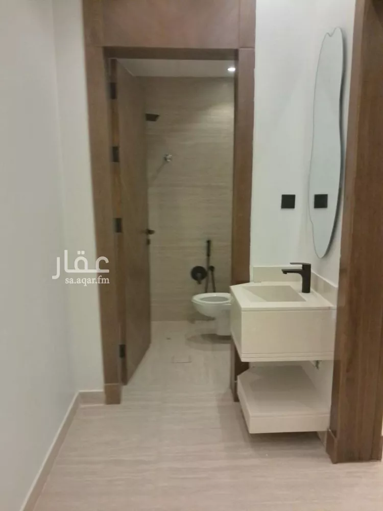 دور للبيع في شارع احمد بن الخطاب, حي طويق, مدينة الرياض, منطقة الرياض صورة 2