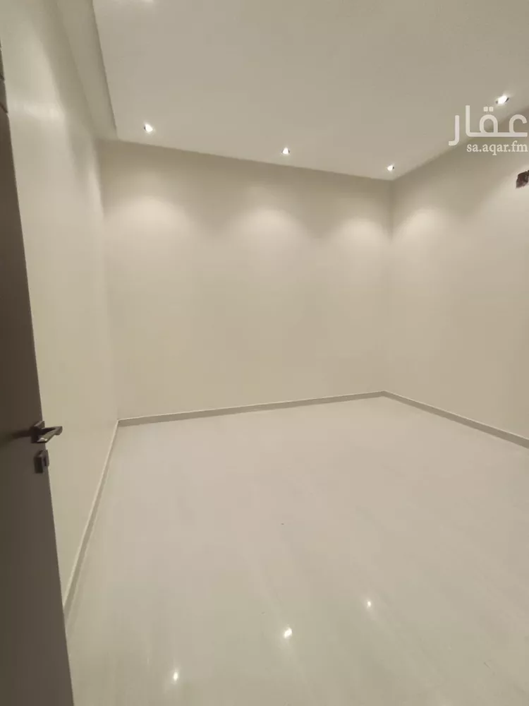 دور للبيع في حي عكاظ, مدينة الرياض, منطقة الرياض 8