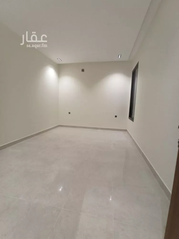 Floor for Sale in Riyadh Tuwaiq 12