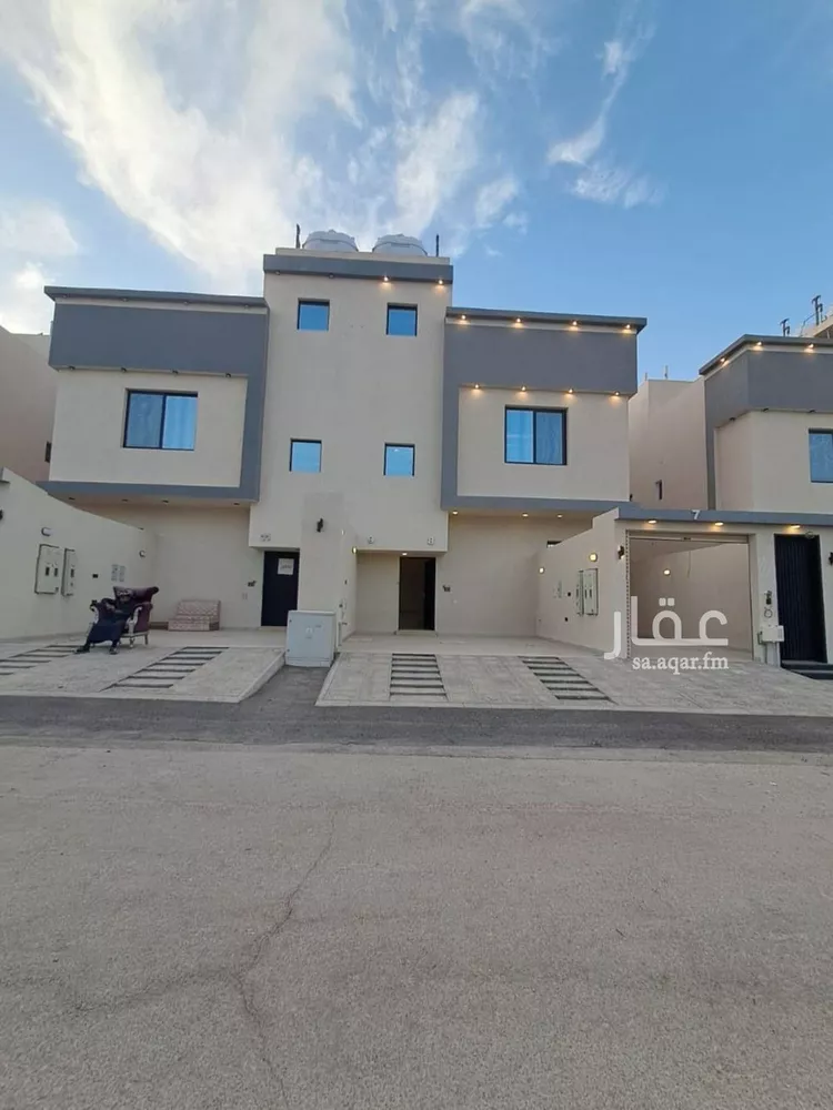 دور للبيع في شارع علي بن محمد القلصادي, حي بدر, مدينة الرياض, منطقة الرياض صورة 2