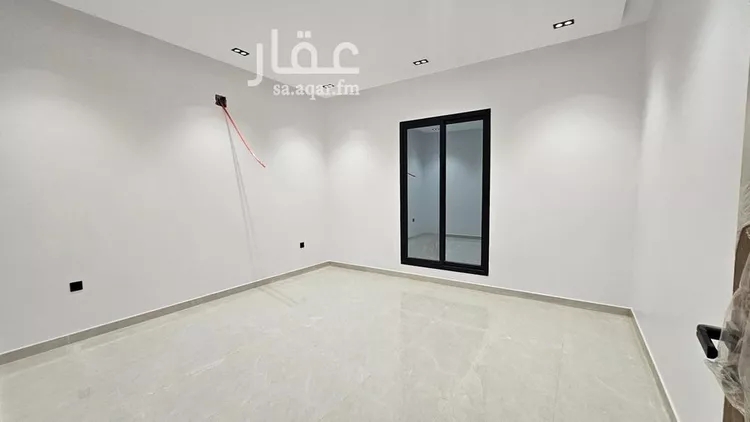 دور للبيع في شارع حسين سرحان, حي العوالي, مدينة الرياض, منطقة الرياض