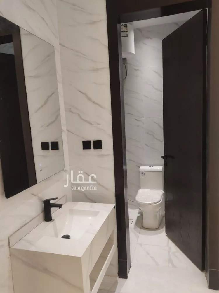 Floor for Sale in Riyadh Al Hazm 13