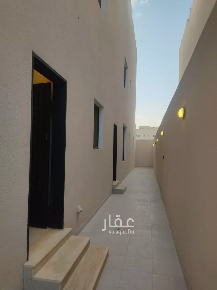 Floor for Sale in Riyadh Badr 6