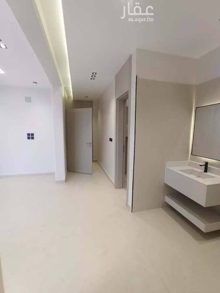 Villa for Sale in Riyadh Tuwaiq 17