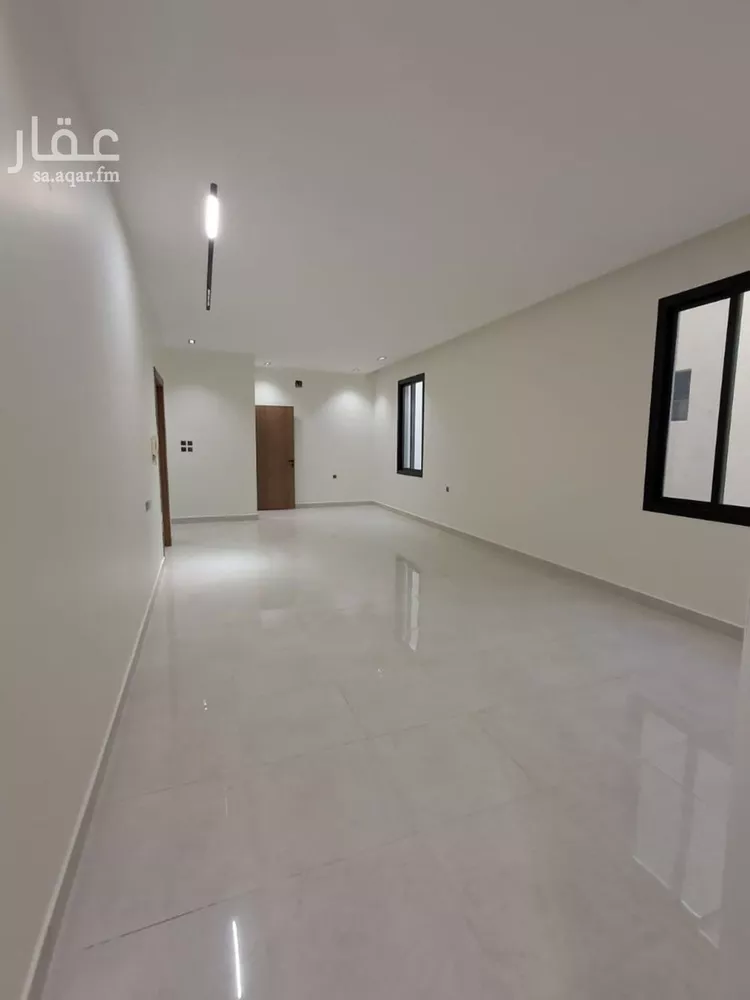 Floor for Sale in Riyadh Tuwaiq 12