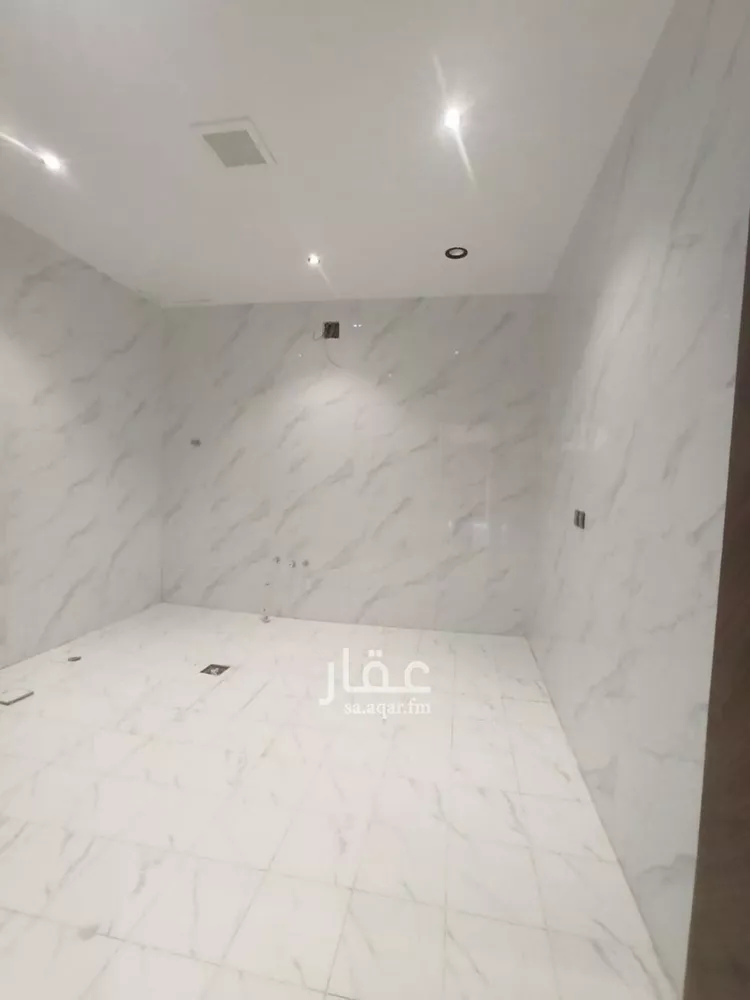 Floor for Sale in Riyadh Tuwaiq 6