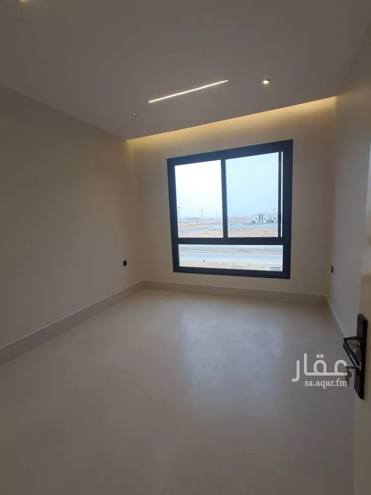 Floor for Sale in Riyadh Dirab 24