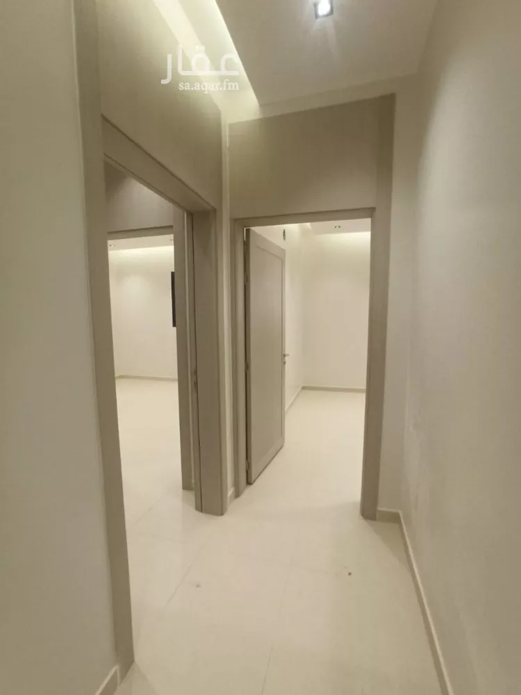 دور للبيع في شارع سيف الدولة الحمداني, حي غرناطة, مدينة المزاحمية, منطقة الرياض 14