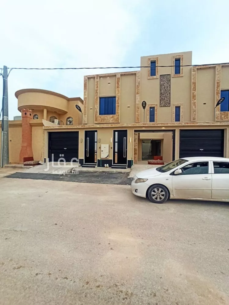 دور للبيع في شارع سيف الدولة الحمداني, حي غرناطة, مدينة المزاحمية, منطقة الرياض