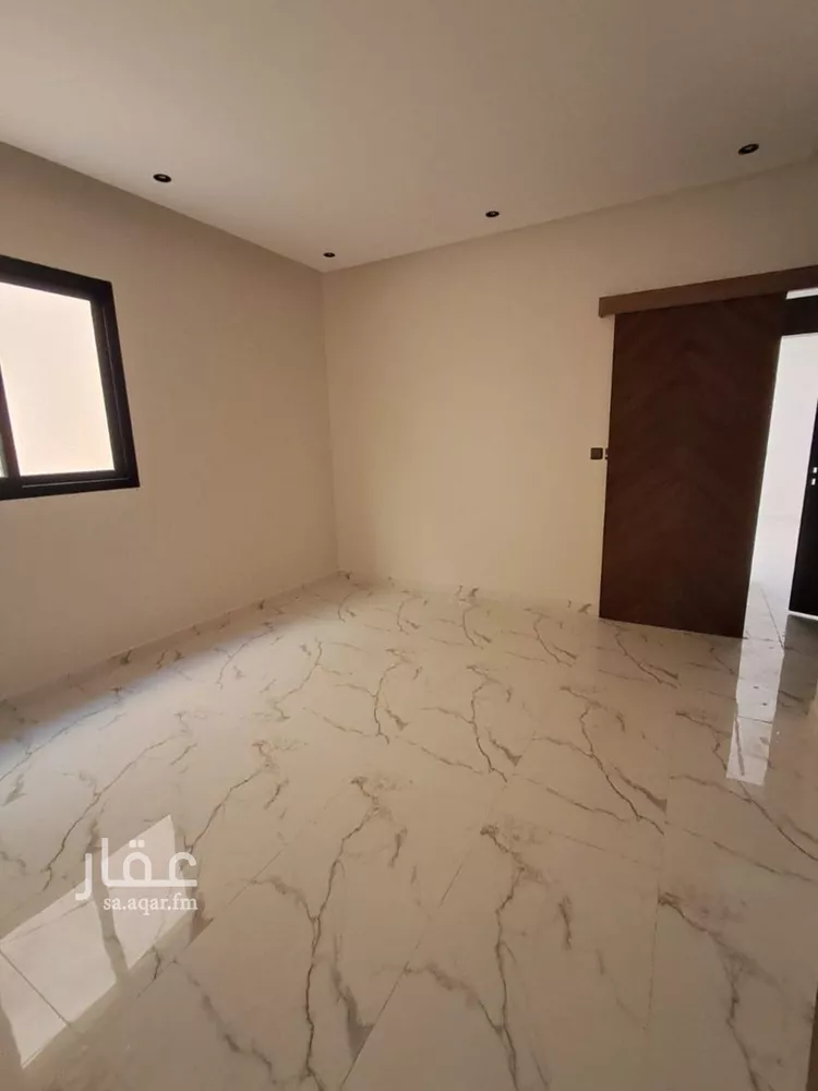 Villa for Sale in Riyadh Tuwaiq 17