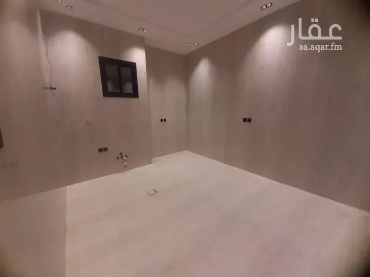 دور للبيع في شارع الجنابين, حي الحزم, مدينة الرياض, منطقة الرياض صورة 5