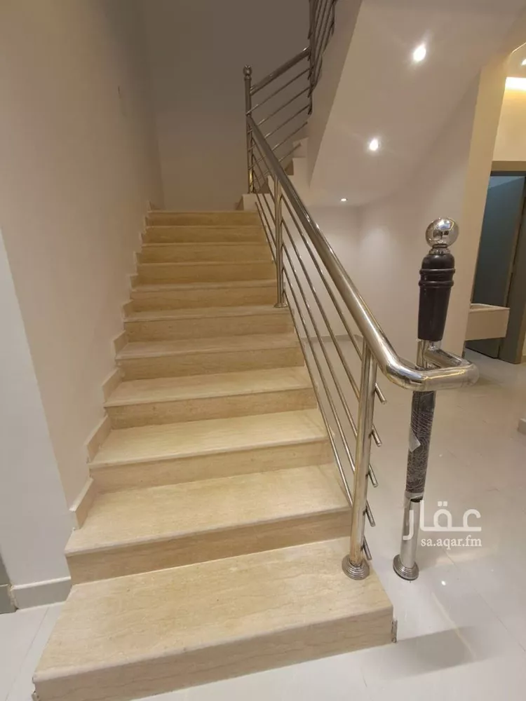فيلا للبيع في شارع الطنيب, حي طيبة, مدينة الرياض, منطقة الرياض 7