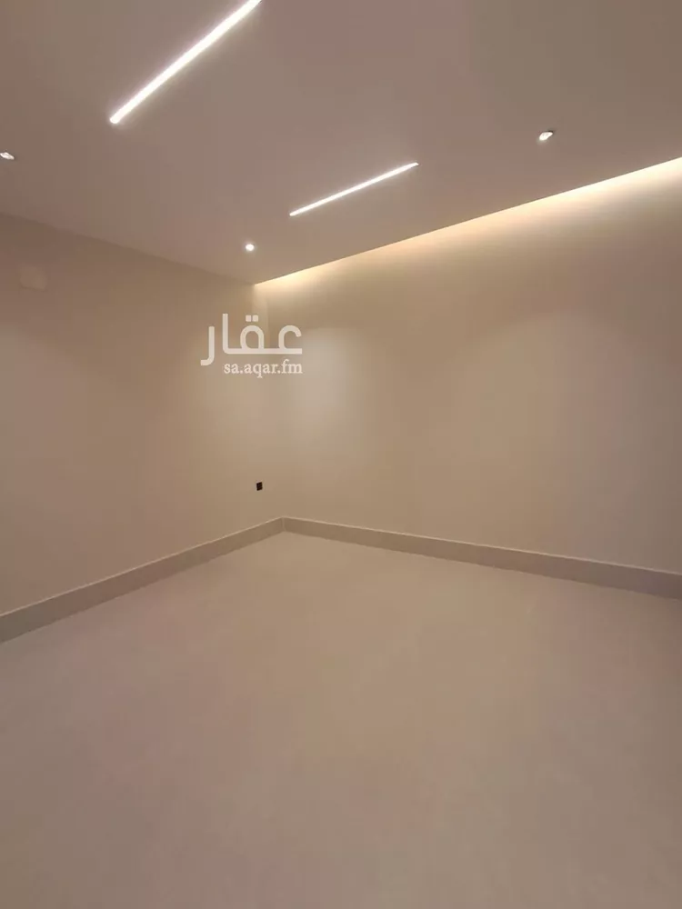 Floor for Sale in Riyadh Dirab 23