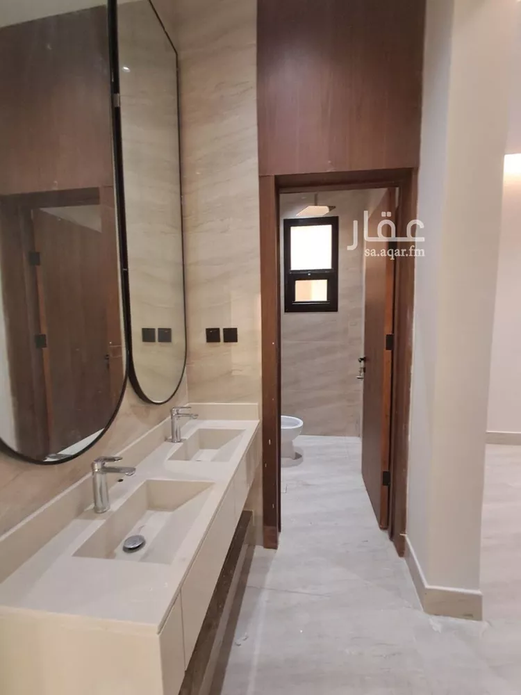 Floor for Sale in Riyadh Dirab 27
