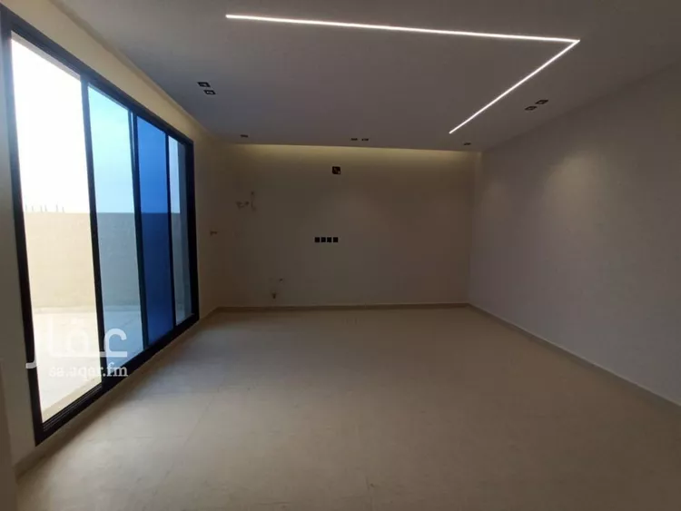 Villa for Sale in Riyadh Tuwaiq 14