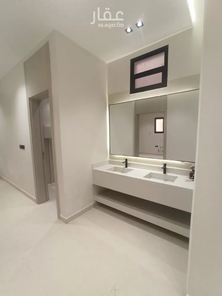 Villa for Sale in Riyadh Tuwaiq 15