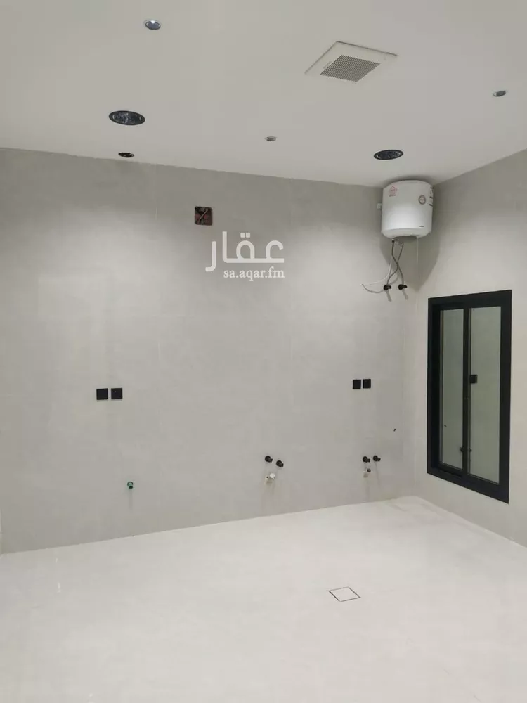 Floor for Sale in Riyadh Al Hazm 9