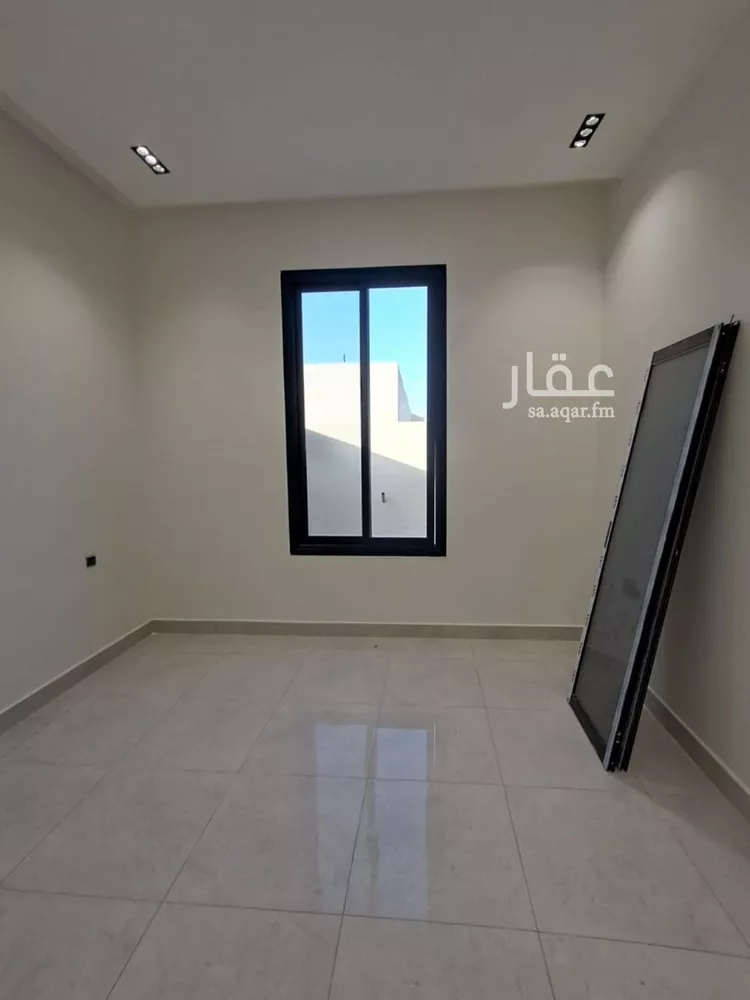Floor for Sale in Riyadh Tuwaiq 7
