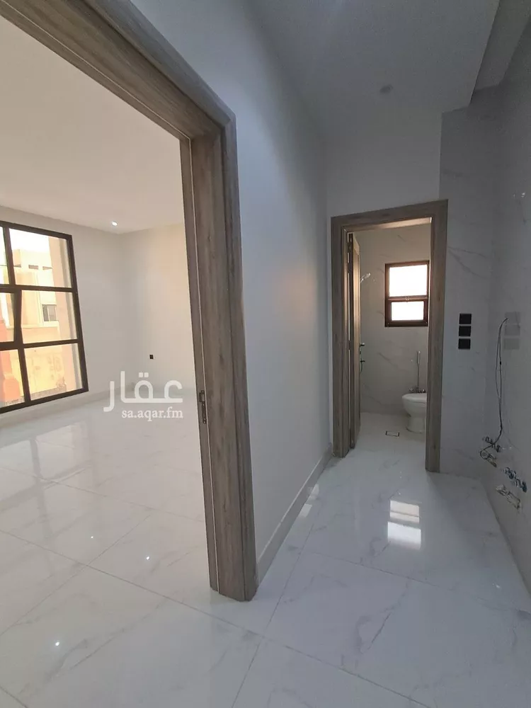 Floor for Sale in Riyadh Al Uraija Al Gharbiyah 6