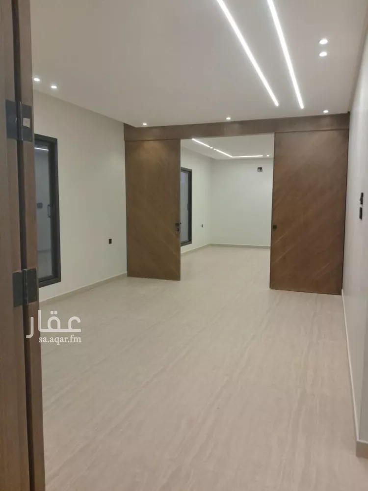 دور للبيع في شارع احمد بن الخطاب, حي طويق, مدينة الرياض, منطقة الرياض صورة 5