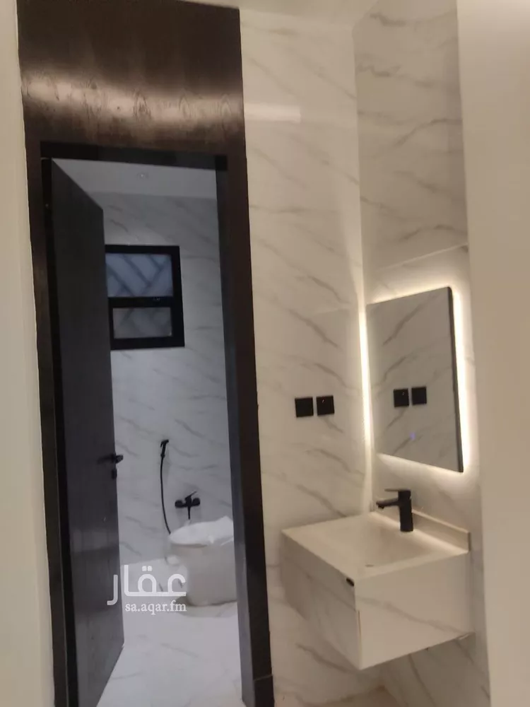 Floor for Sale in Riyadh Al Hazm 15