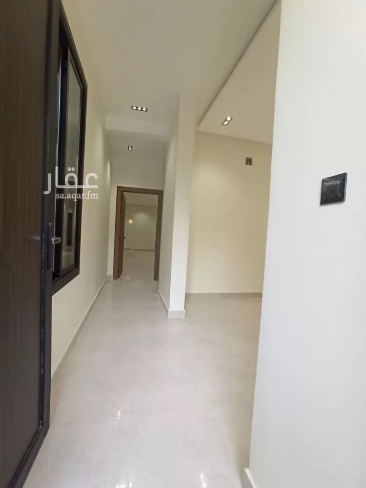 Floor for Sale in Riyadh Tuwaiq 10