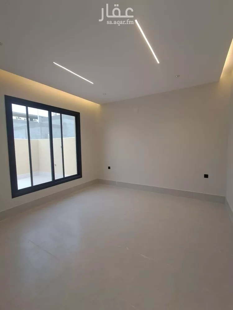 Floor for Sale in Riyadh Dirab 12