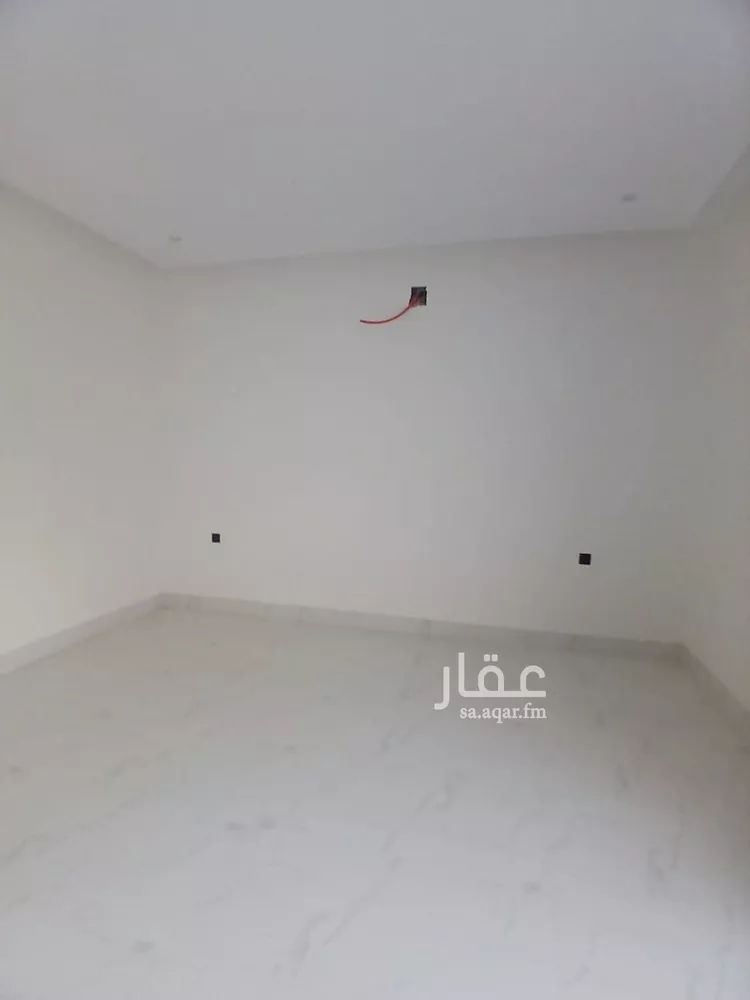 دور للبيع في شارع عبدالعزيز بن عجلان, حي ظهرة البديعة, مدينة الرياض, منطقة الرياض صورة 3