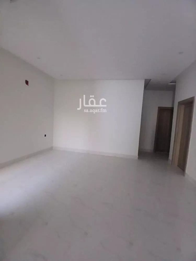 دور للبيع في شارع عبدالعزيز بن عجلان, حي ظهرة البديعة, مدينة الرياض, منطقة الرياض صورة 2