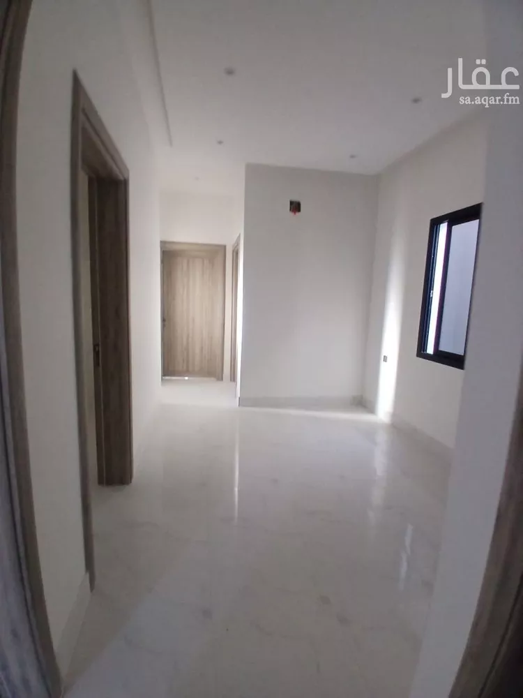 دور للبيع في شارع عبدالعزيز بن عجلان, حي ظهرة البديعة, مدينة الرياض, منطقة الرياض صورة 4