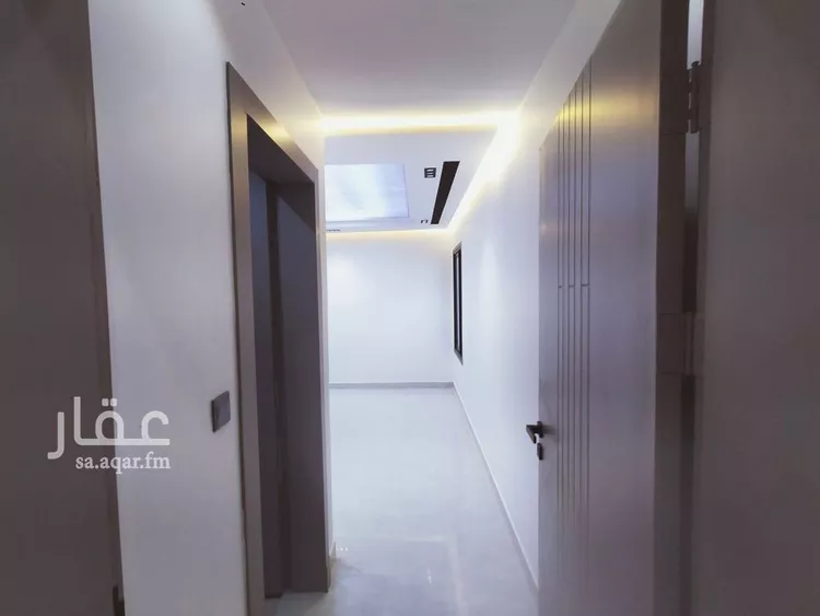 دور للبيع في شارع شرحبيل بن سعد, حي بدر, مدينة الرياض, منطقة الرياض صورة 4