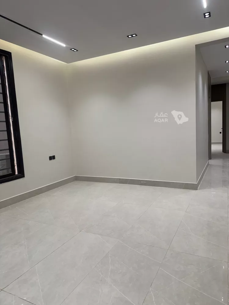 Floor for Sale in Riyadh Al Janadriyah صورة 5