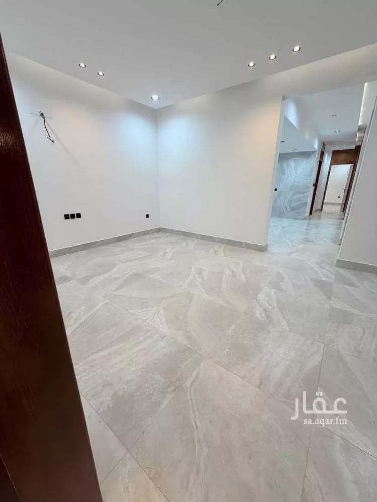 دور للإيجار في شارع عبدالله ابن غنام, حي الظرفة, مدينة خميس مشيط, منطقة عسير صورة 5