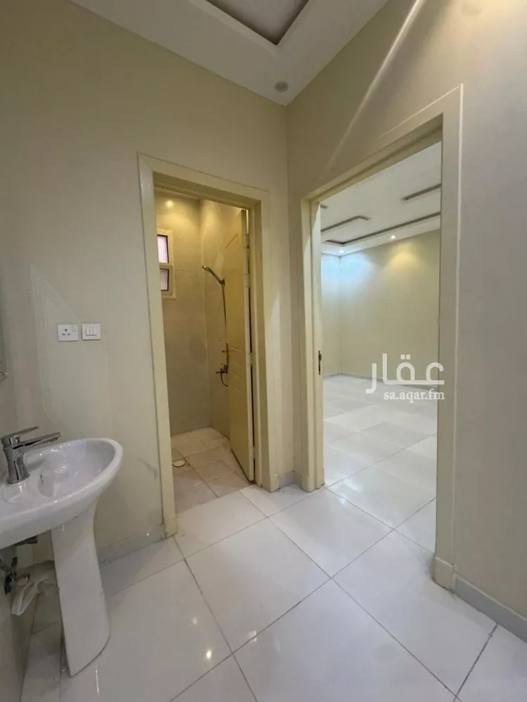 Floor for Rent in Riyadh Al Mahdiyah صورة 5