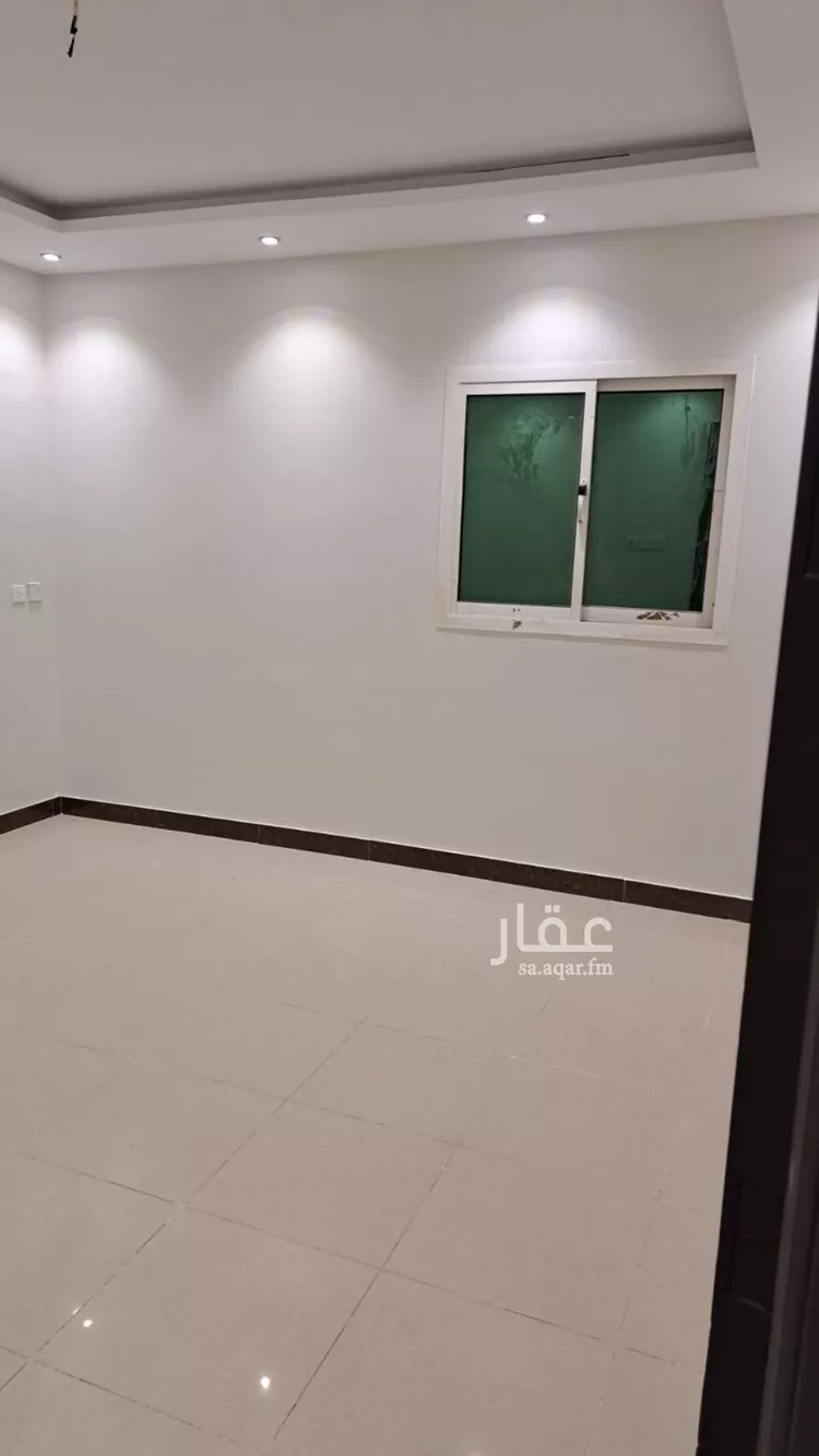 شقة للبيع في شارع الساعه, حي ظهرة لبن, مدينة الرياض, منطقة الرياض 8