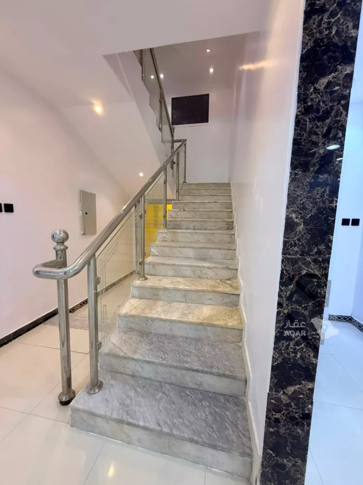 Villa for Sale in Riyadh Tuwaiq 10