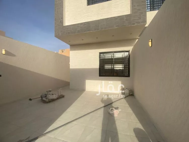 دور للبيع في شارع قرن المنيفة, حي الحزم, مدينة الرياض, منطقة الرياض صورة 2