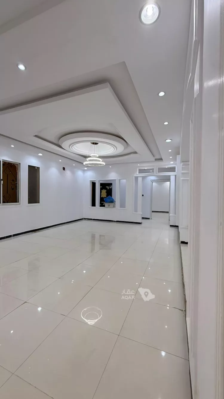 Villa for Sale in Riyadh Tuwaiq 27