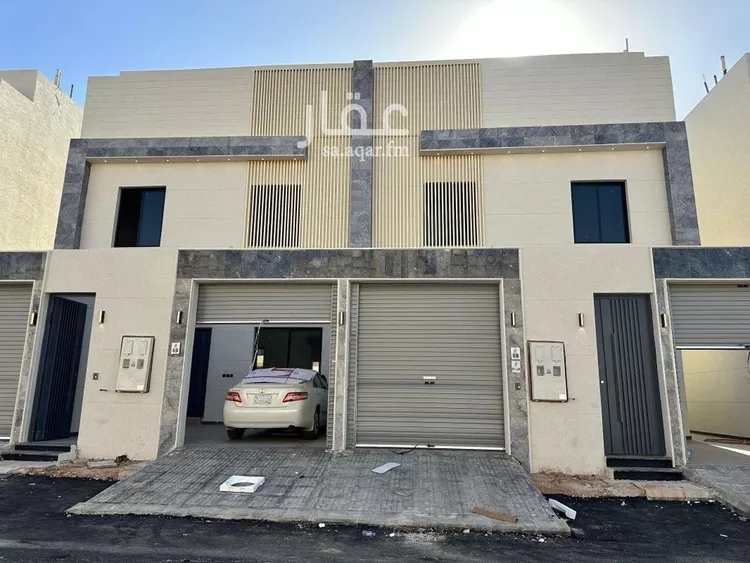 فيلا للبيع في شارع أبي الفضل الأربيلي, حي عكاظ, مدينة الرياض, منطقة الرياض صورة 2