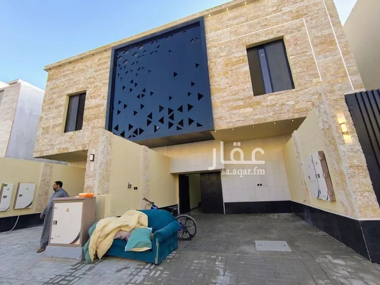 دور للبيع في شارع عبدالرحمن الداخل, حي طويق, مدينة الرياض, منطقة الرياض صورة 4