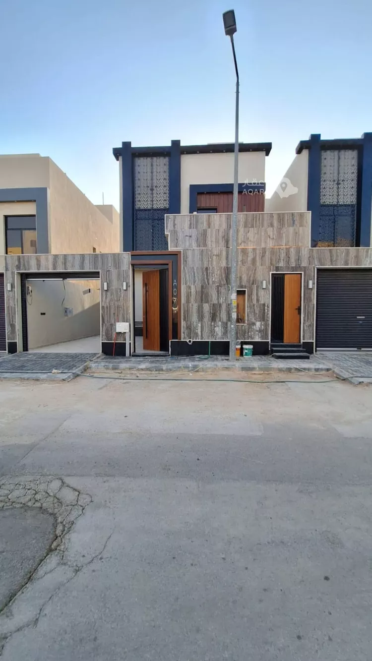 فيلا للبيع في شارع الزيني بن ظهيرة, حي العوالي, مدينة الرياض, منطقة الرياض صورة 3