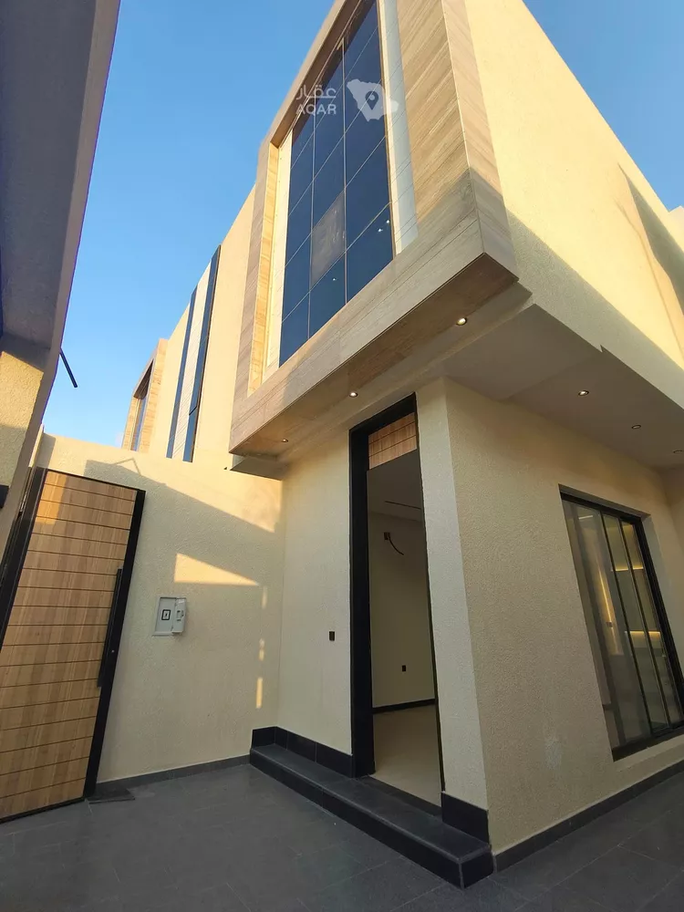 فيلا للبيع في شارع عبدالرحمن بن هديان, حي ظهرة البديعة, مدينة الرياض, منطقة الرياض 2