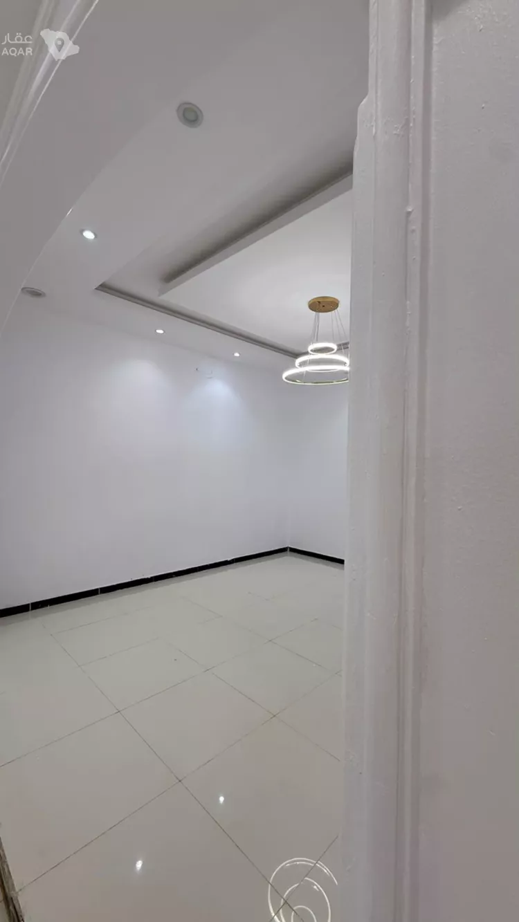Villa for Sale in Riyadh Tuwaiq 28